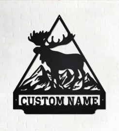 Custom Moose Triangle Metal Wall Art, Personalized Moose Name Sign Decoration